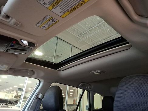 Certified 2025 Subaru Outback Premium AWD/4WD image 14