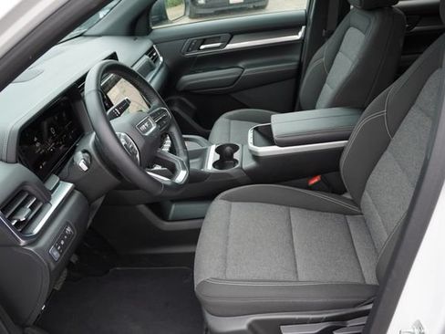 Used 2026 GMC Terrain Elevation FWD image 15