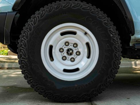 Used 2024 Ford Bronco Heritage Edition AWD/4WD image 14