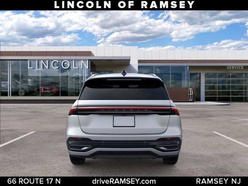 New 2026 Lincoln Nautilus Reserve AWD/4WD image 6