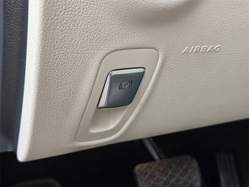 Used 2020 Mercedes-Benz E 350 E 350 image 20