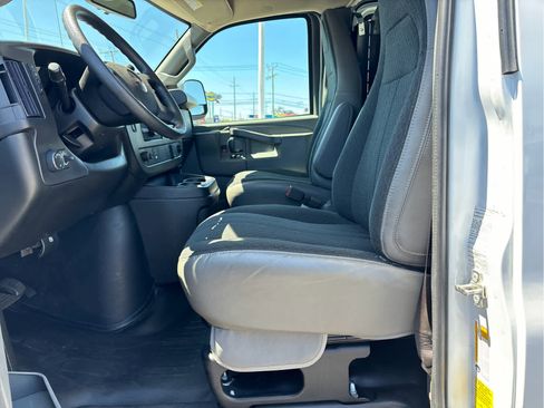 Certified 2024 GMC Savana 2500 w/ Driver Convenience Package RWD image 8