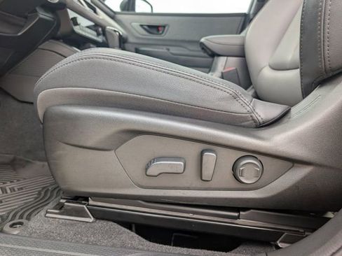 Used 2026 Subaru Outback Premium image 21