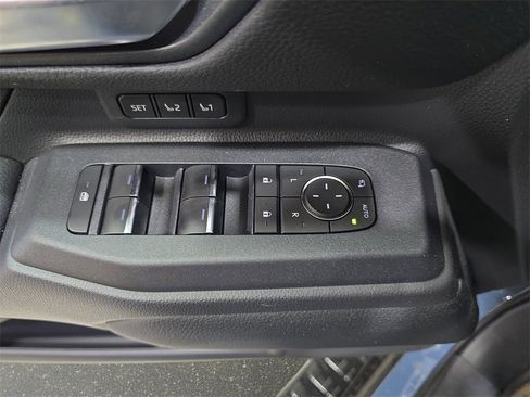 Used 2025 Toyota Land Cruiser image 29