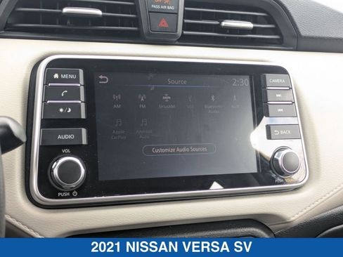 Used 2021 Nissan Versa SV FWD image 23