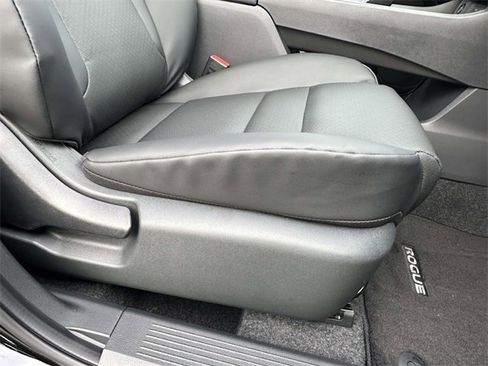 New 2026 Nissan Rogue SV image 9