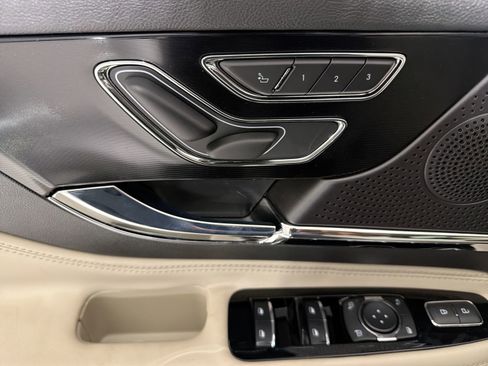 New 2026 Lincoln Corsair Premiere FWD image 11