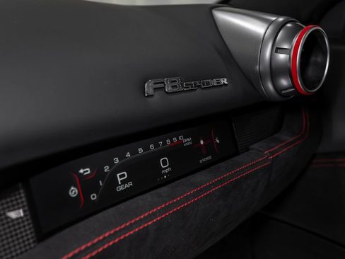 Certified 2022 Ferrari F8 Tributo image 21