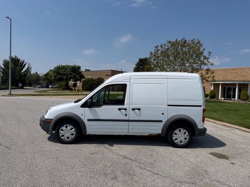 Used 2013 Ford Transit Connect XL FWD image 2