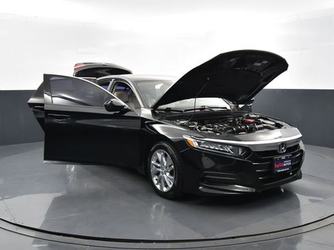 Used 2018 Honda Accord LX image 35