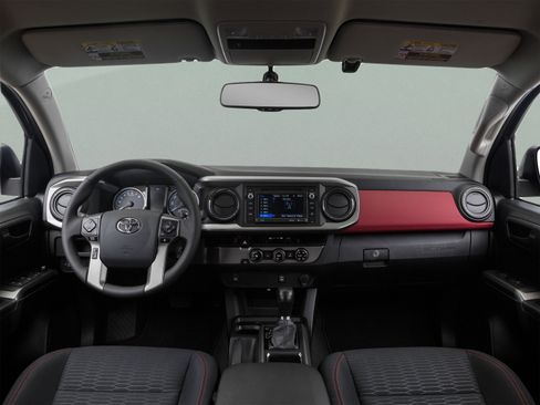 Used 2018 Toyota Tacoma SR5 RWD image 19