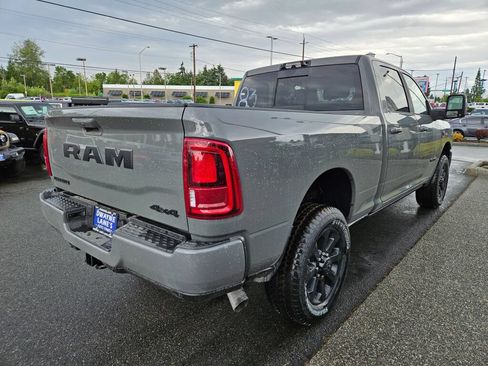 New 2026 RAM 2500 Laramie AWD/4WD image 5
