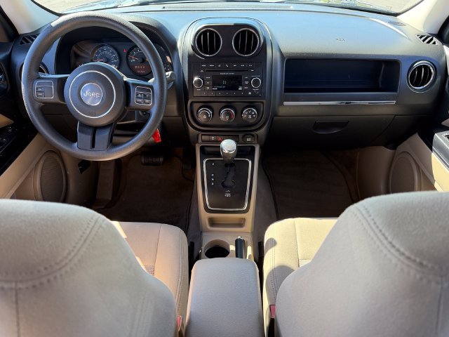 Used 2014 Jeep Patriot Sport w/ Power Value Group FWD image 21