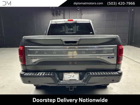 Used 2016 Ford F150 Platinum w/ Equipment Group 701A Luxury AWD/4WD image 6