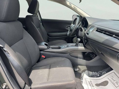 Used 2018 Honda HR-V EX image 23