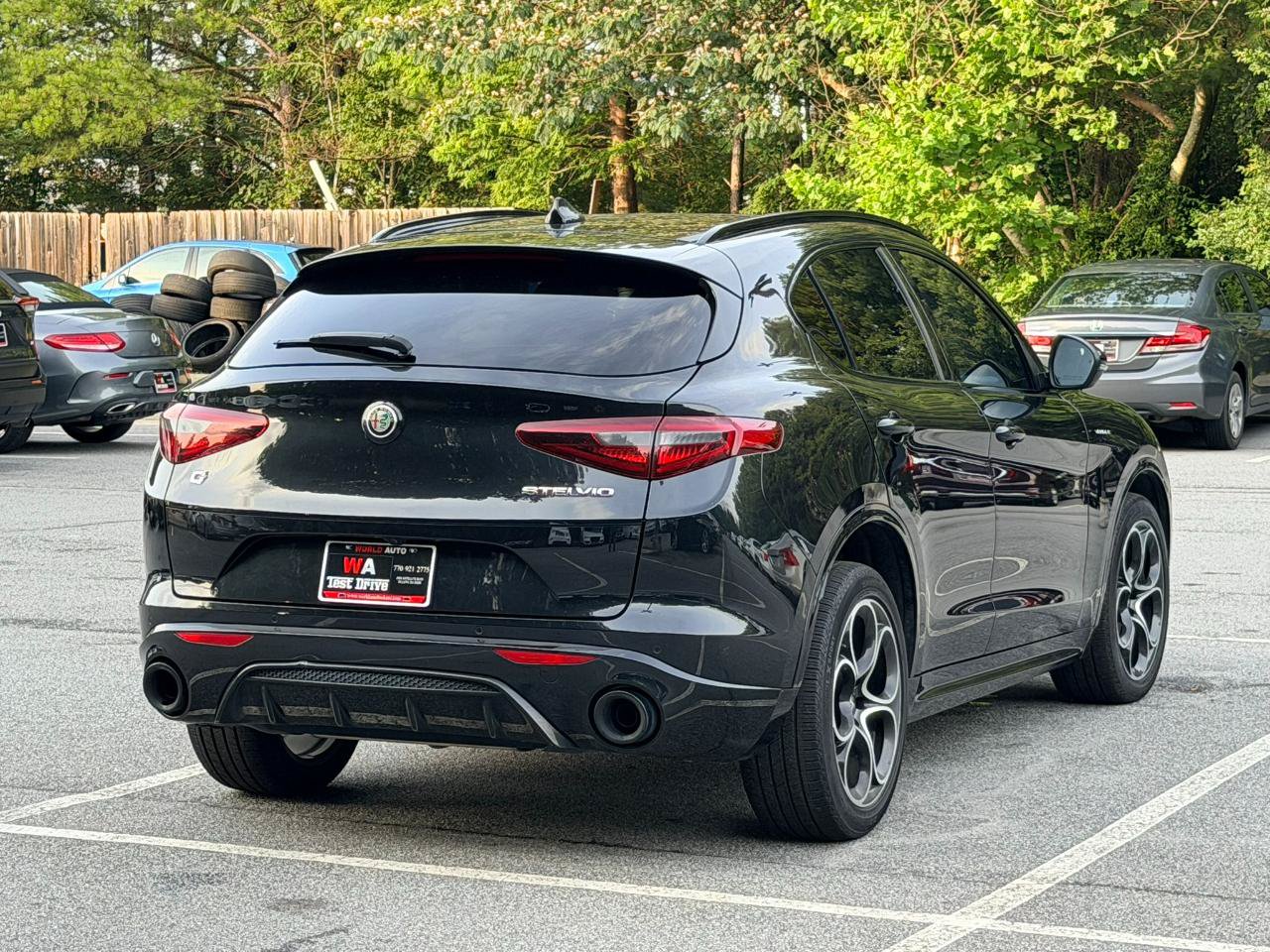 Used 2022 Alfa Romeo Stelvio Veloce AWD/4WD image 5