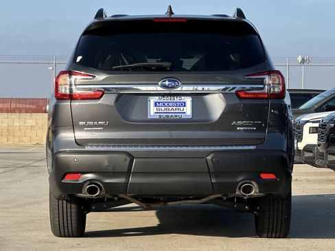 New 2026 Subaru Ascent Limited image 4