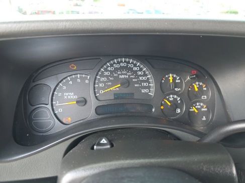 Used 2004 Chevrolet Tahoe Z71 w/ Z71 Preferred Equipment Group AWD/4WD image 20