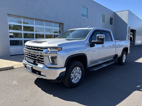 Used 2022 Chevrolet Silverado 3500 LTZ AWD/4WD image 1
