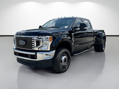 Used 2022 Ford F350 XLT AWD/4WD image 7