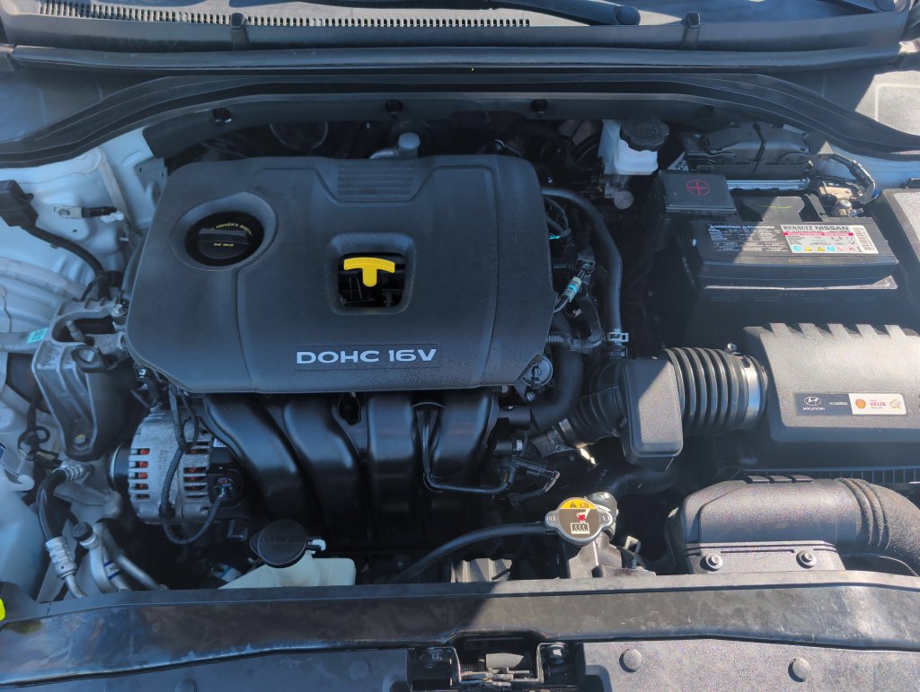 Used 2018 Hyundai Elantra SEL w/ Cargo Package FWD image 22