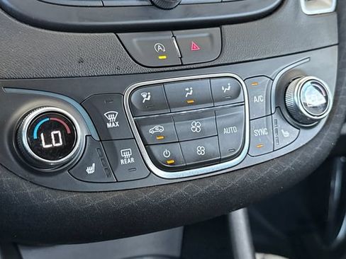 Used 2024 Chevrolet Malibu LT FWD image 28