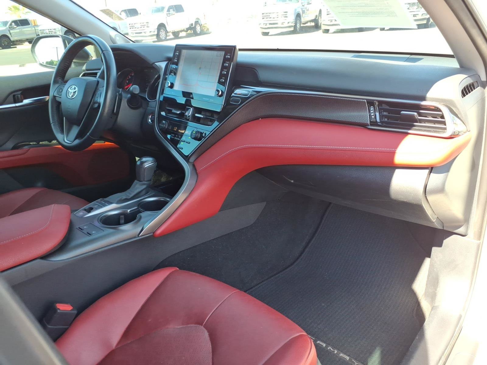 Used 2022 Toyota Camry XSE w/ Navigation Package FWD image 9
