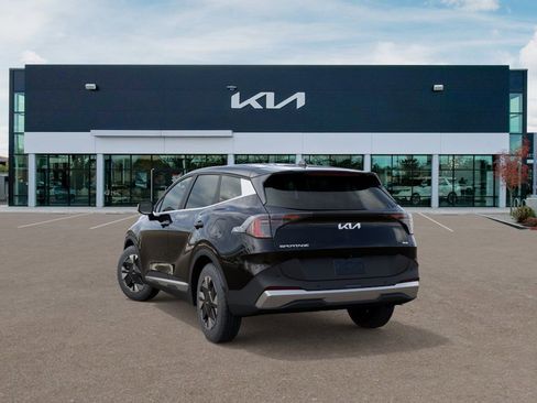 New 2026 Kia Sportage LX FWD image 4