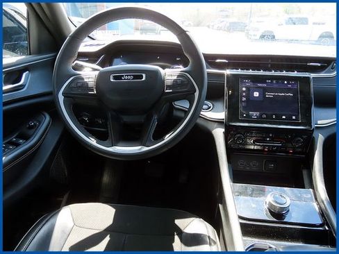 Used 2023 Jeep Grand Cherokee L Laredo AWD/4WD image 11