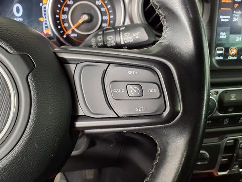 Used 2022 Jeep Wrangler Unlimited Sport AWD/4WD image 29