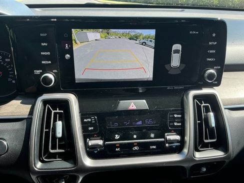 Used 2023 Kia Sorento S w/ Panoramic Sunroof Package AWD/4WD image 23