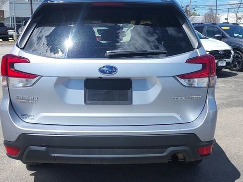 Certified 2024 Subaru Forester Premium AWD/4WD image 6