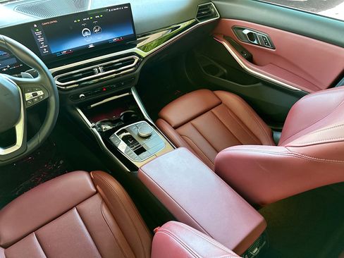 Certified 2023 BMW 330i Sedan w/ Convenience Package RWD image 23