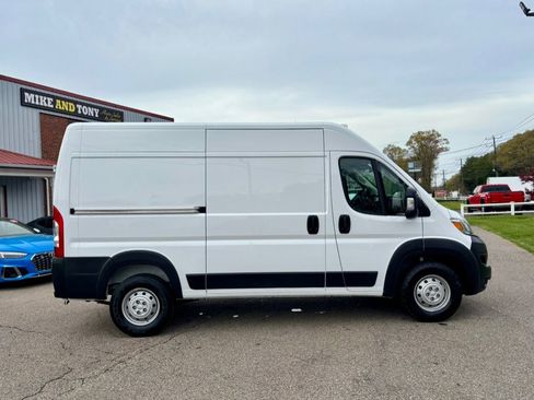 Used 2023 RAM ProMaster 1500 w/ Safety Group (A) FWD image 4
