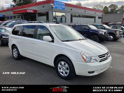 Used 2006 Kia Sedona LX FWD image 1