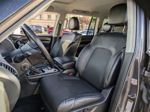 Used 2024 INFINITI QX80 Luxe image 23