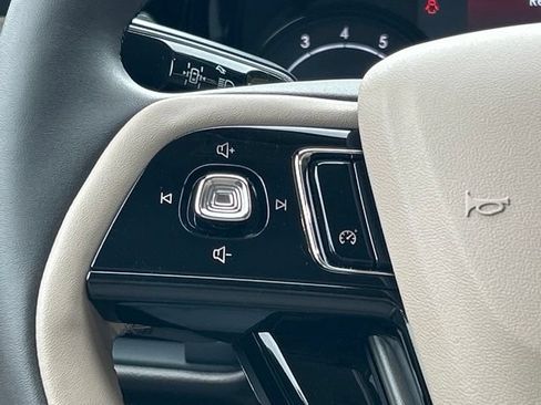 Used 2022 Lincoln Corsair AWD w/ Equipment Group 101A image 79