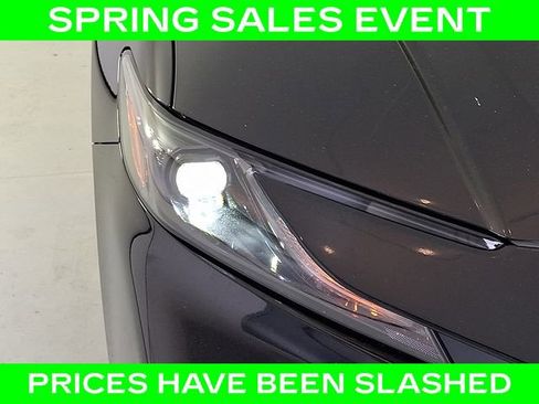 Certified 2025 Toyota Camry SE w/ Convenience Package image 10