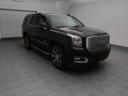 Used 2016 GMC Yukon Denali AWD/4WD image 13