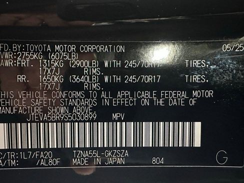 Used 2025 Toyota 4Runner SR5 image 11