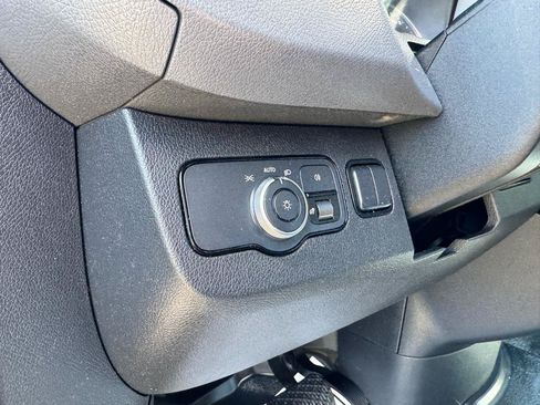 Used 2022 Mercedes-Benz Sprinter 3500 image 18