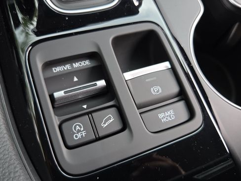 Used 2026 Honda Pilot EX-L image 19