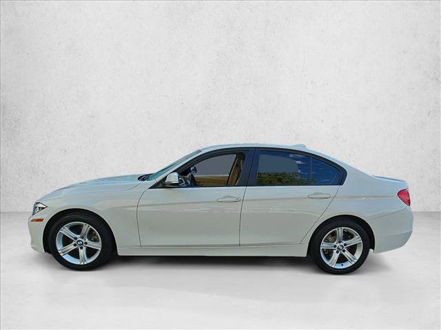 Used 2015 BMW 320i Sedan RWD image 9