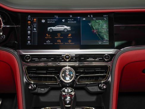 Used 2020 Bentley Flying Spur W12 image 45