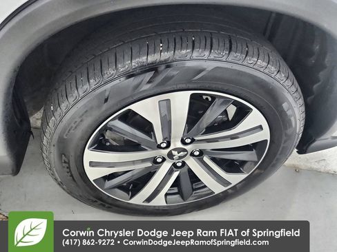 Used 2025 Mitsubishi Outlander Sport ES AWD/4WD image 33
