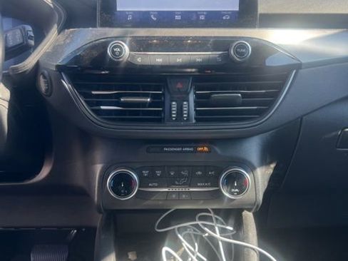 Used 2023 Ford Escape Active FWD image 12