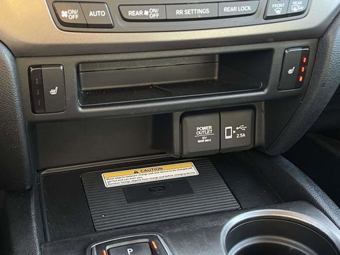 Used 2022 Honda Pilot Special Edition image 29