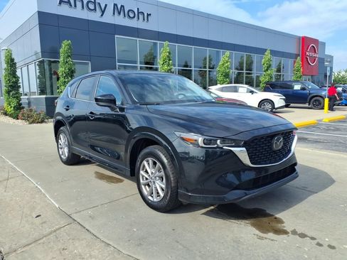 Used 2025 MAZDA CX-5 AWD 2.5 S w/ Preferred Package image 2
