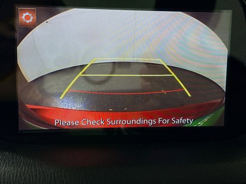 Used 2017 MAZDA MAZDA3 Sport image 19