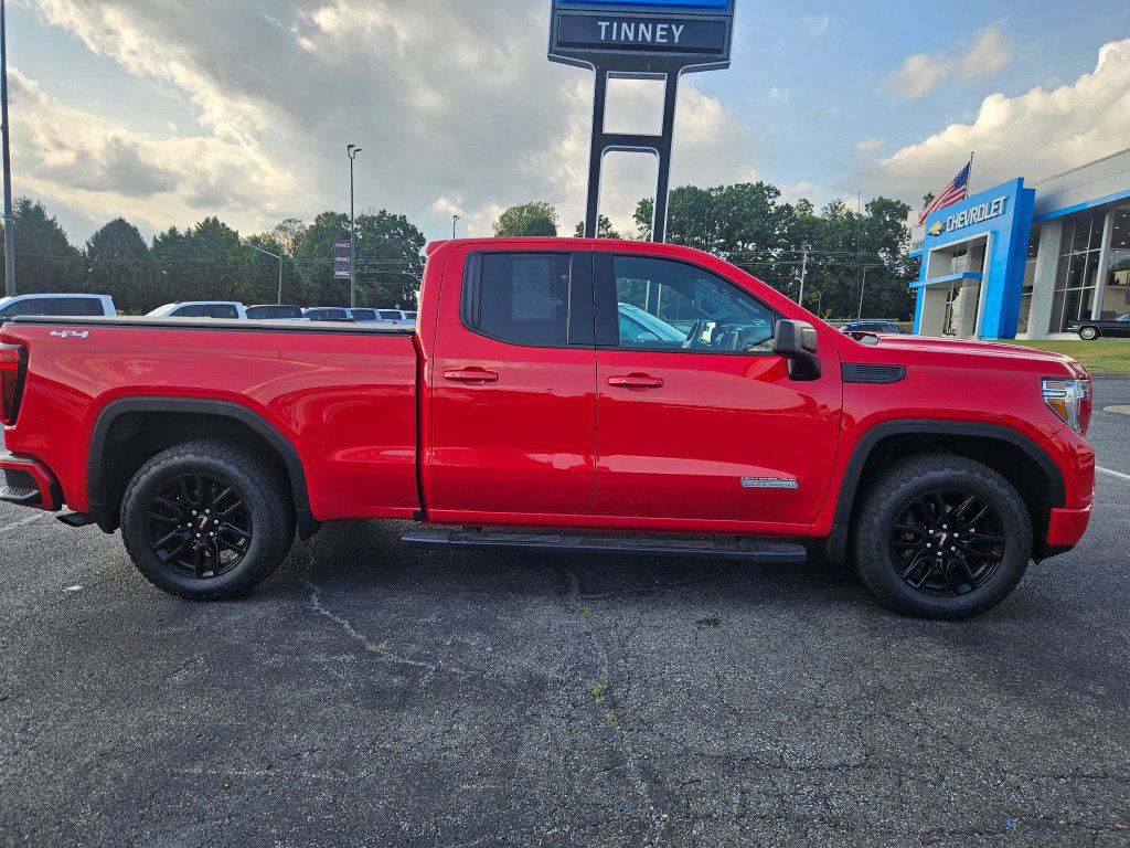 Used 2020 GMC Sierra 1500 Elevation w/ Elevation Value Package AWD/4WD image 8